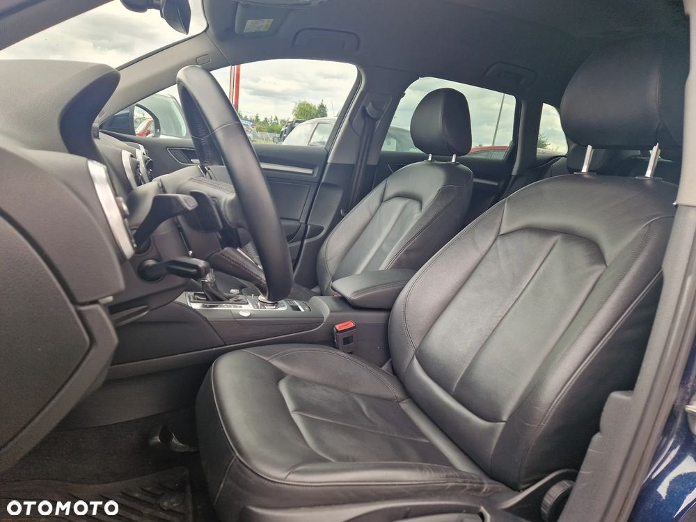 Audi A3 Sportback - 14