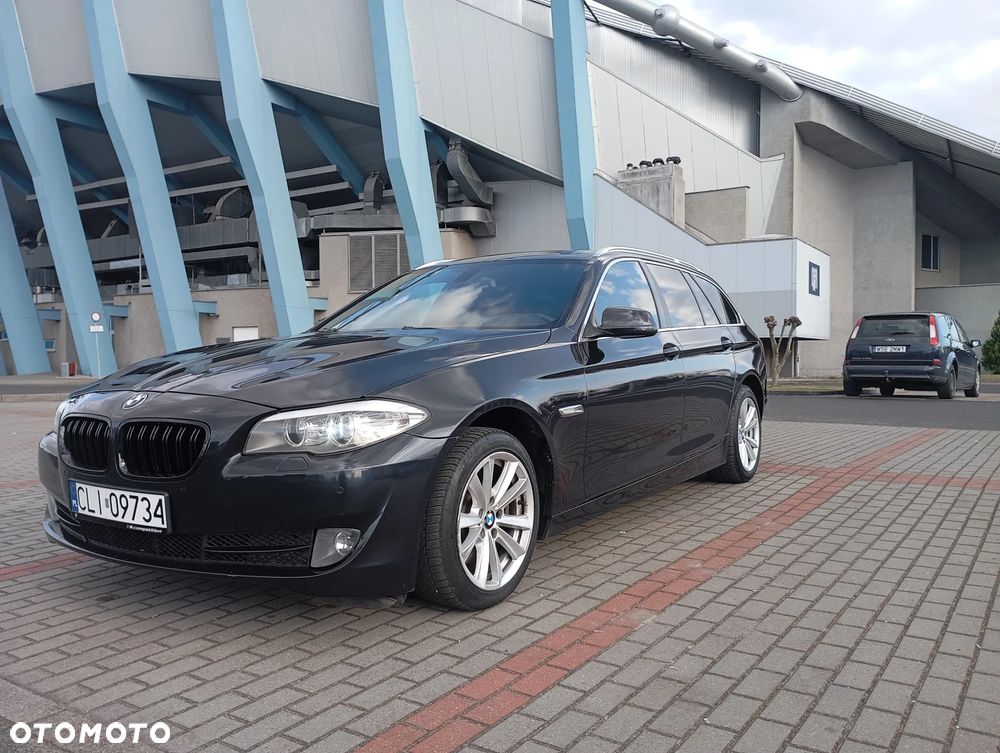 BMW Seria 5 520d - 2