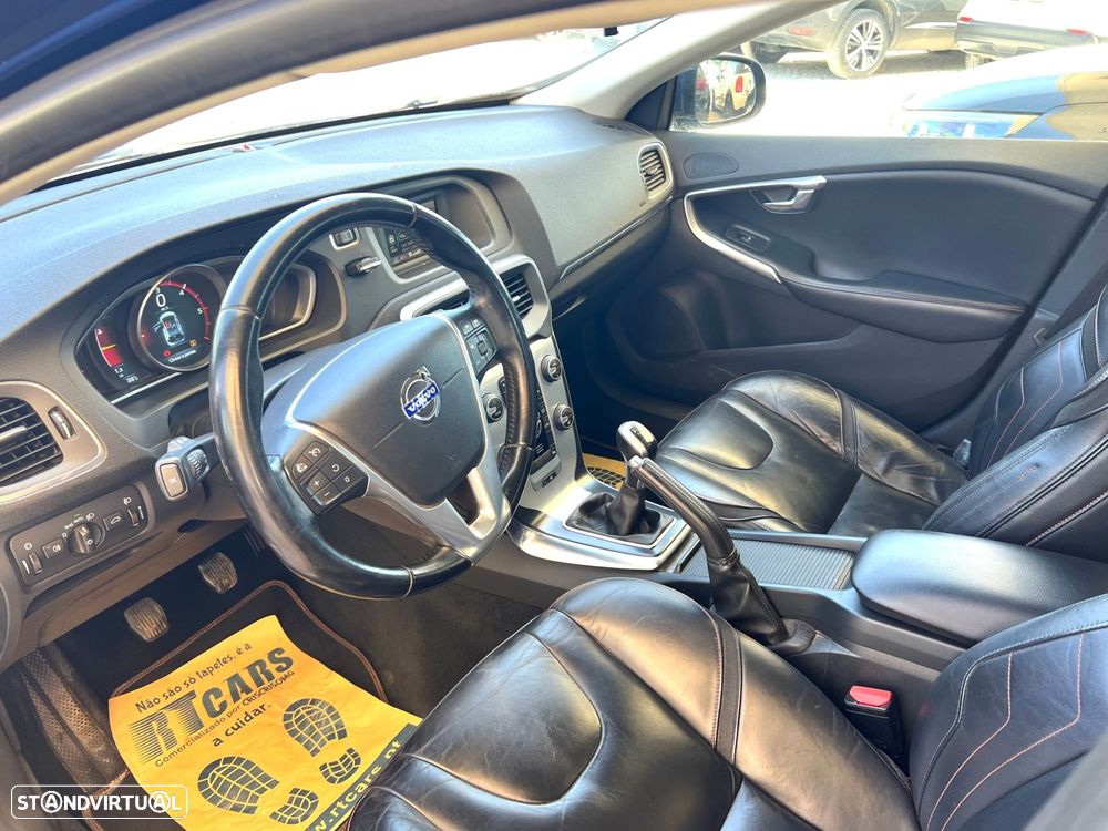 Volvo V40 D2 Ocean Race - 12