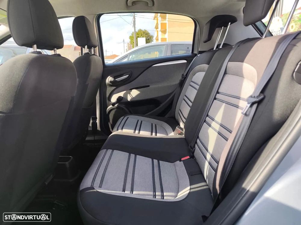 Fiat Punto Evo 1.4 Dynamic - 11