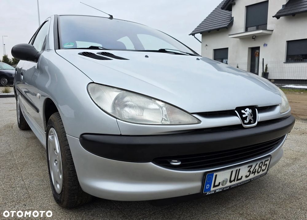 Peugeot 206 75 Grand Filou - 4