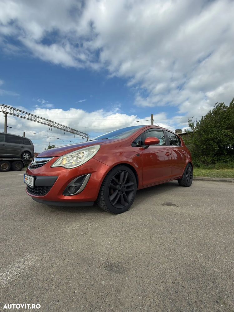 Opel Corsa 1.4 16V Color Edition - 3