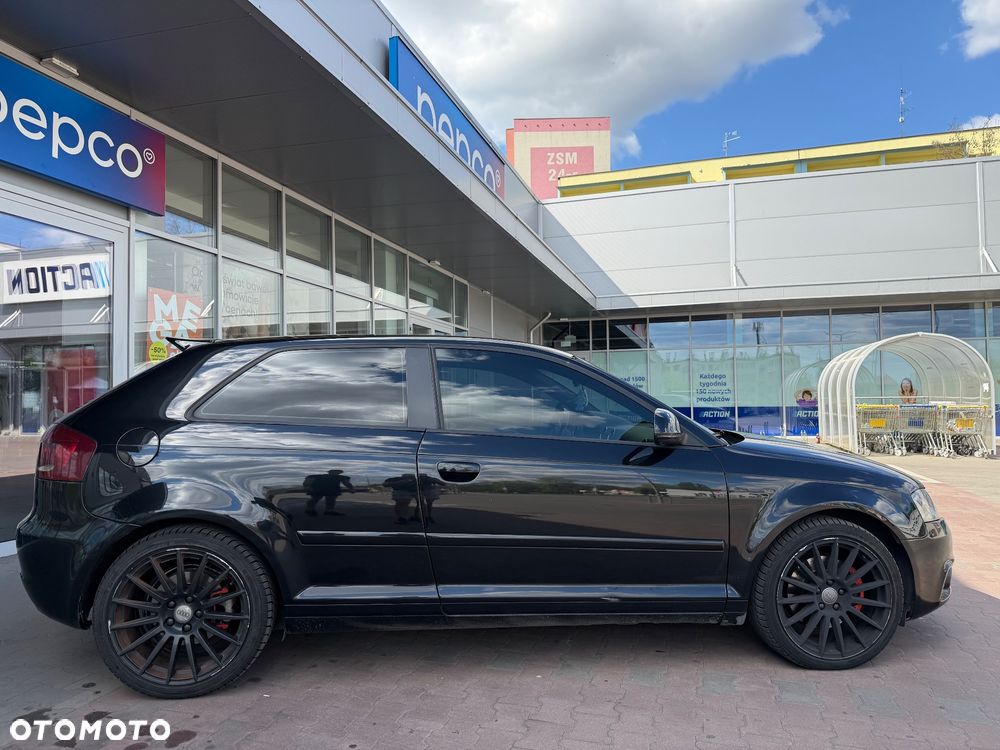Audi A3 3-drzwiowe 2.0 TDI DPF Quattro Ambition - 4