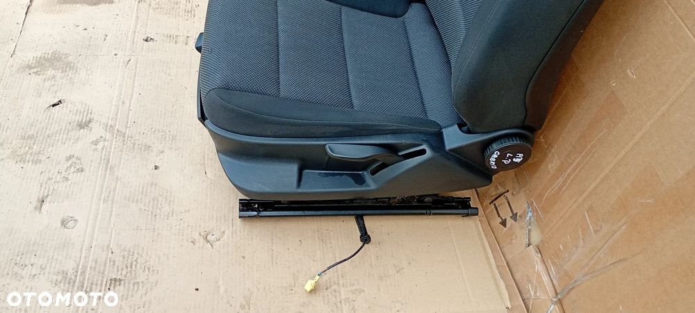 Fotel kierowcy lewy przód Audi A3 8P Lift 3D - 9