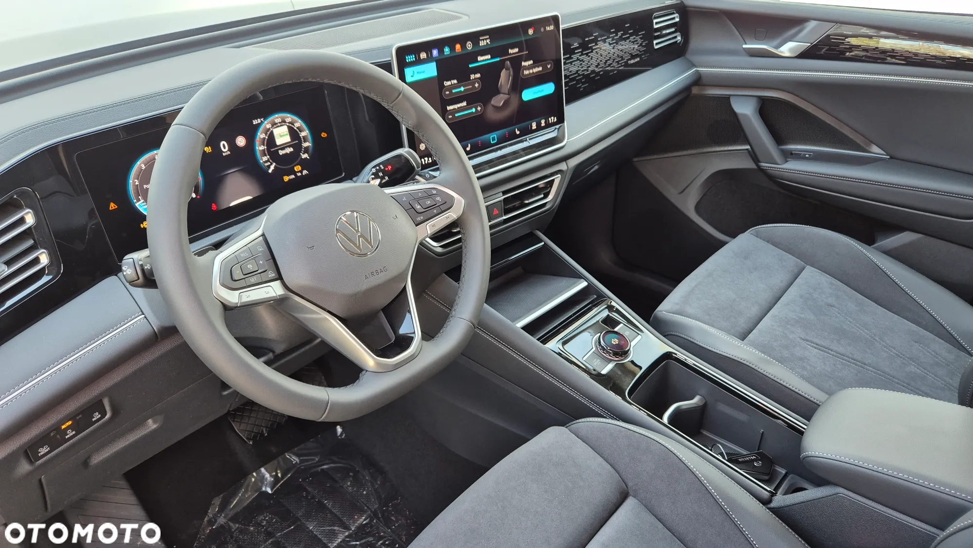 Volkswagen Tiguan 2.0 TSI 4Mot Elegance DSG - 10