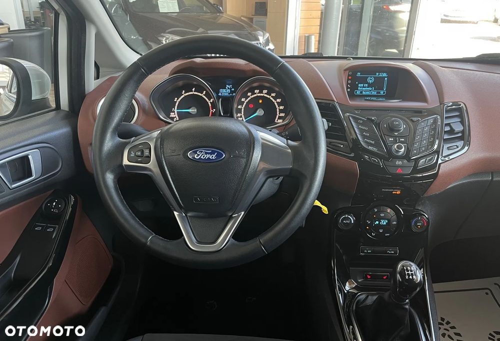 Ford Fiesta 1.0 EcoBoost Titanium X - 14