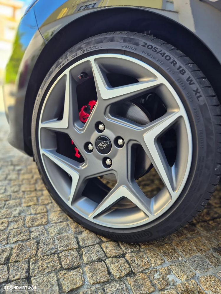 Ford Fiesta 1.5 EcoBoost ST - 6