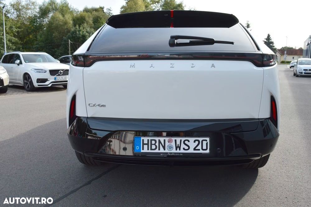 Mazda CX-6e - 7