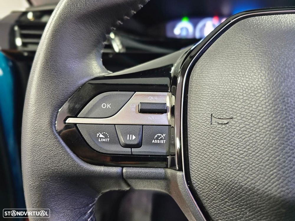 Peugeot 408 1.6 Hybrid Allure e-EAT8 - 16