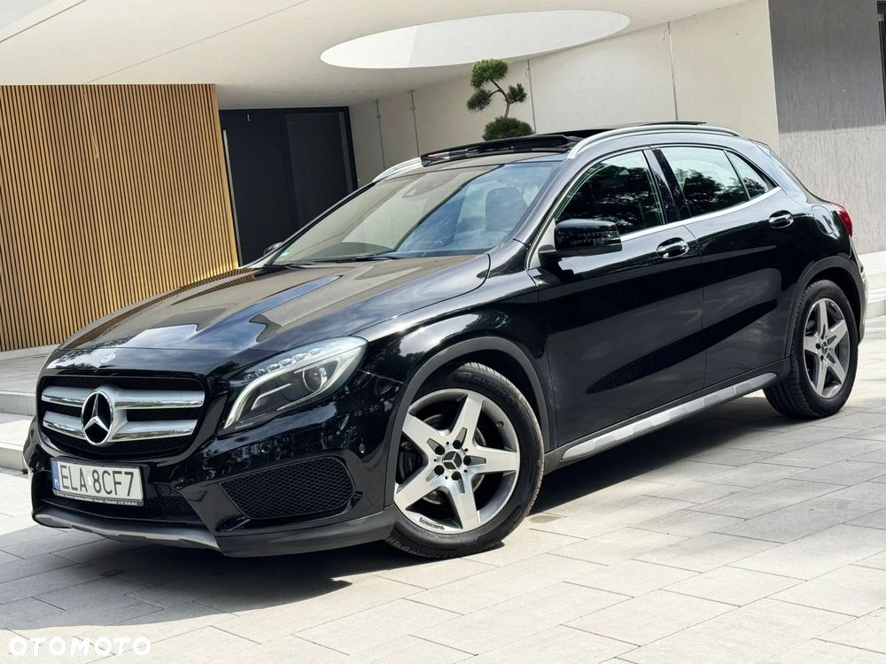 Mercedes-Benz GLA 250 4Matic 7G-DCT AMG Line - 1