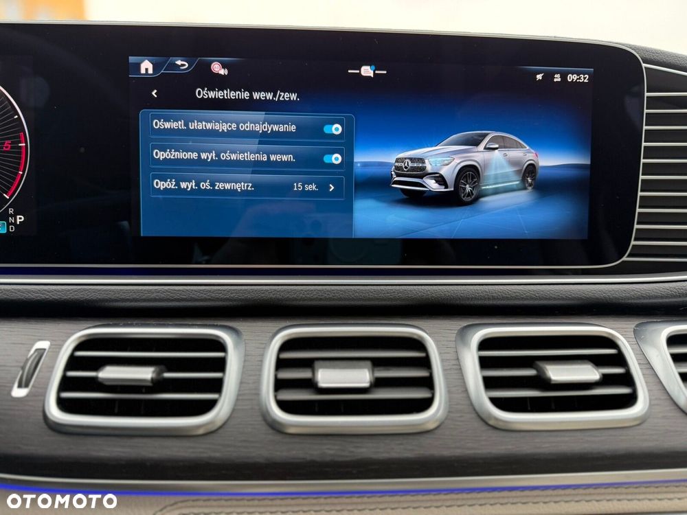 Mercedes-Benz GLE 300 d mHEV 4-Matic AMG Line - 29