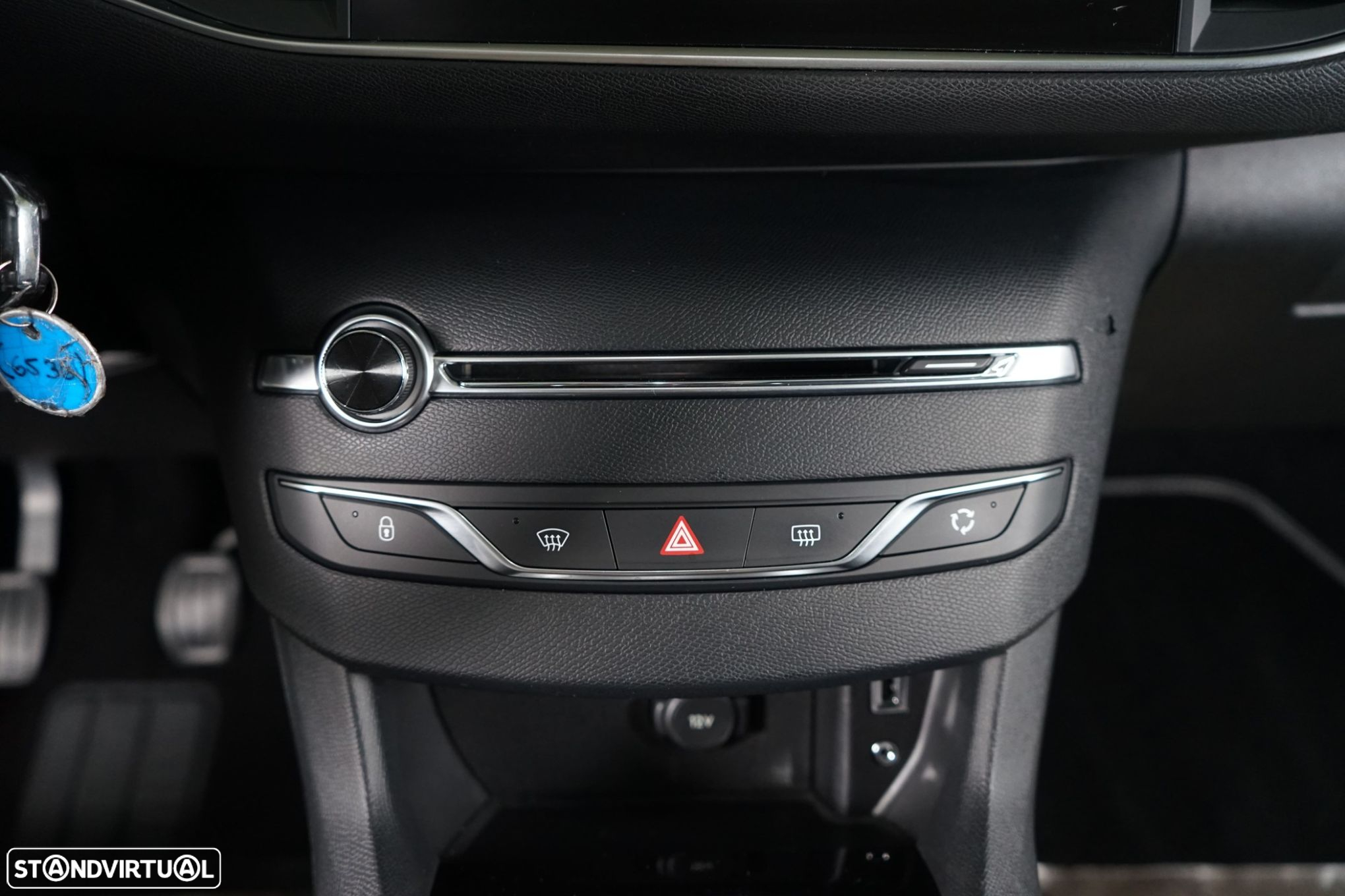 Peugeot 308 SW 1.6 BlueHDi Allure - 32