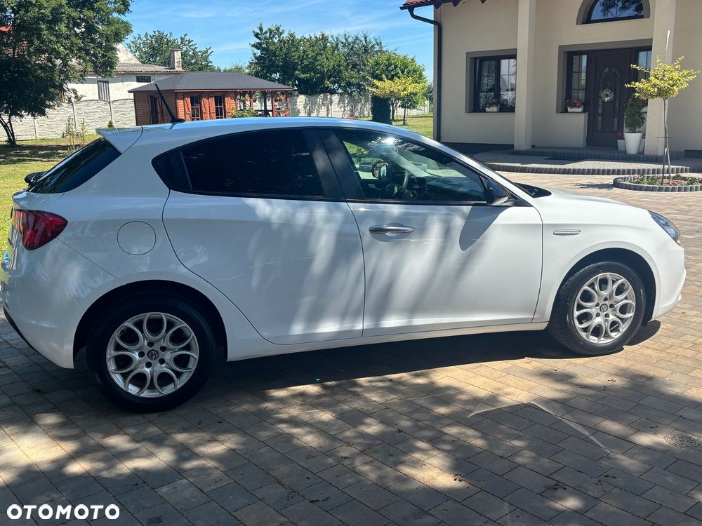 Alfa Romeo Giulietta 1.6 JTDM 16V TCT Sport - 13