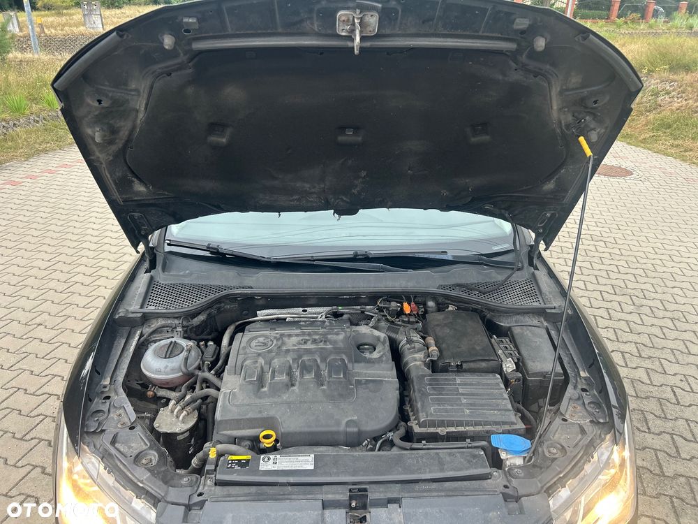 Seat Leon 2.0 TDI DPF Ecomotive DSG Style - 11
