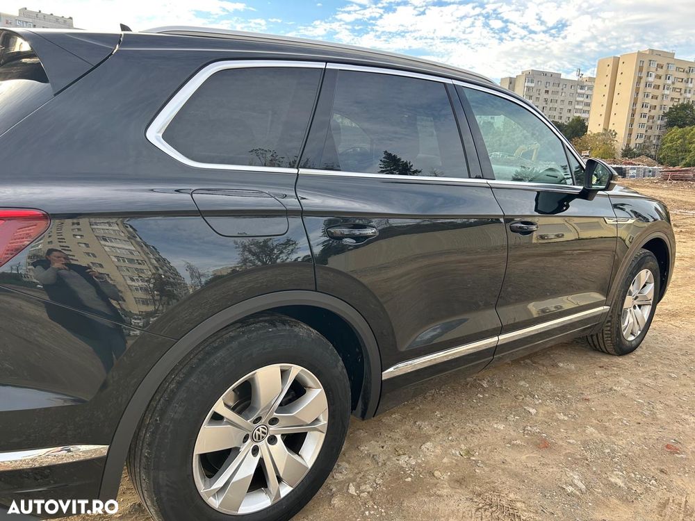 Volkswagen Touareg 3.0 V6 TDI 4Motion DPF Automatik - 11