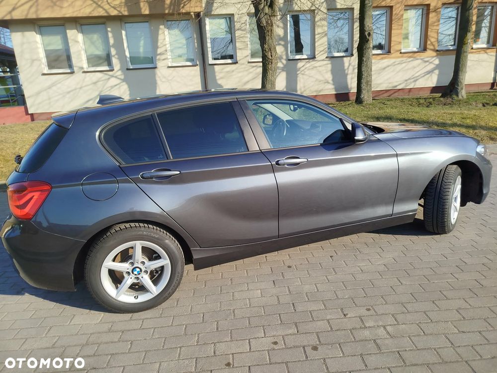 BMW Seria 1 118i Sport Line - 9