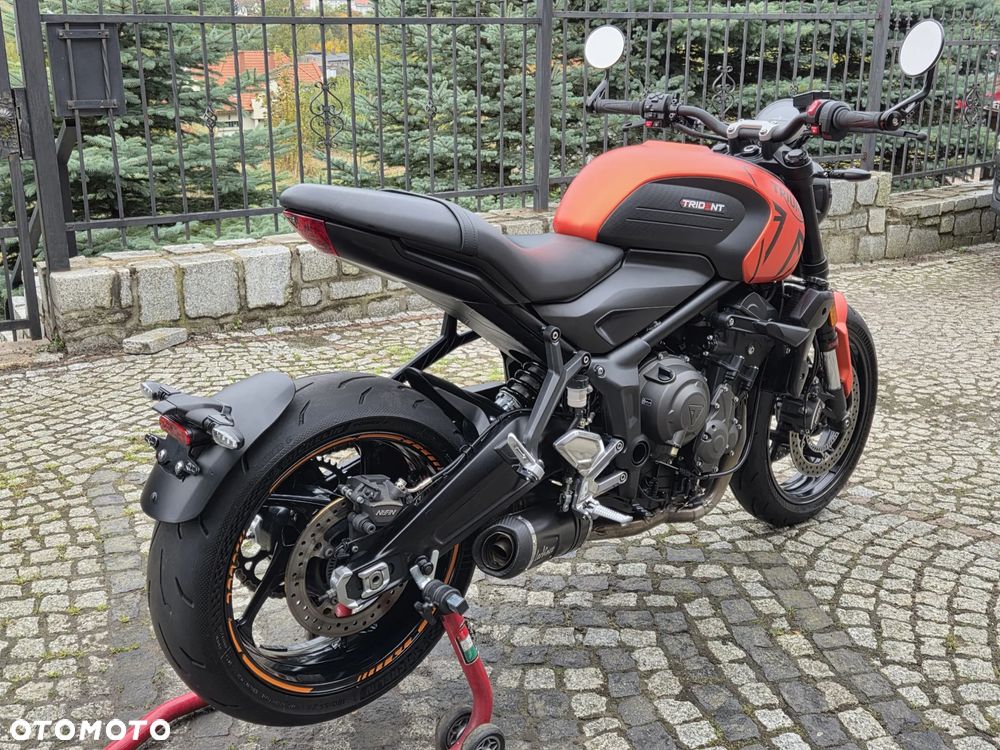 Triumph Trident - 4