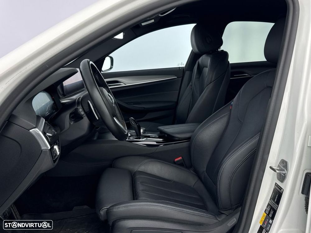 BMW 530 e iPerformance - 11