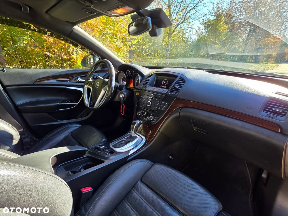 Opel Insignia - 8