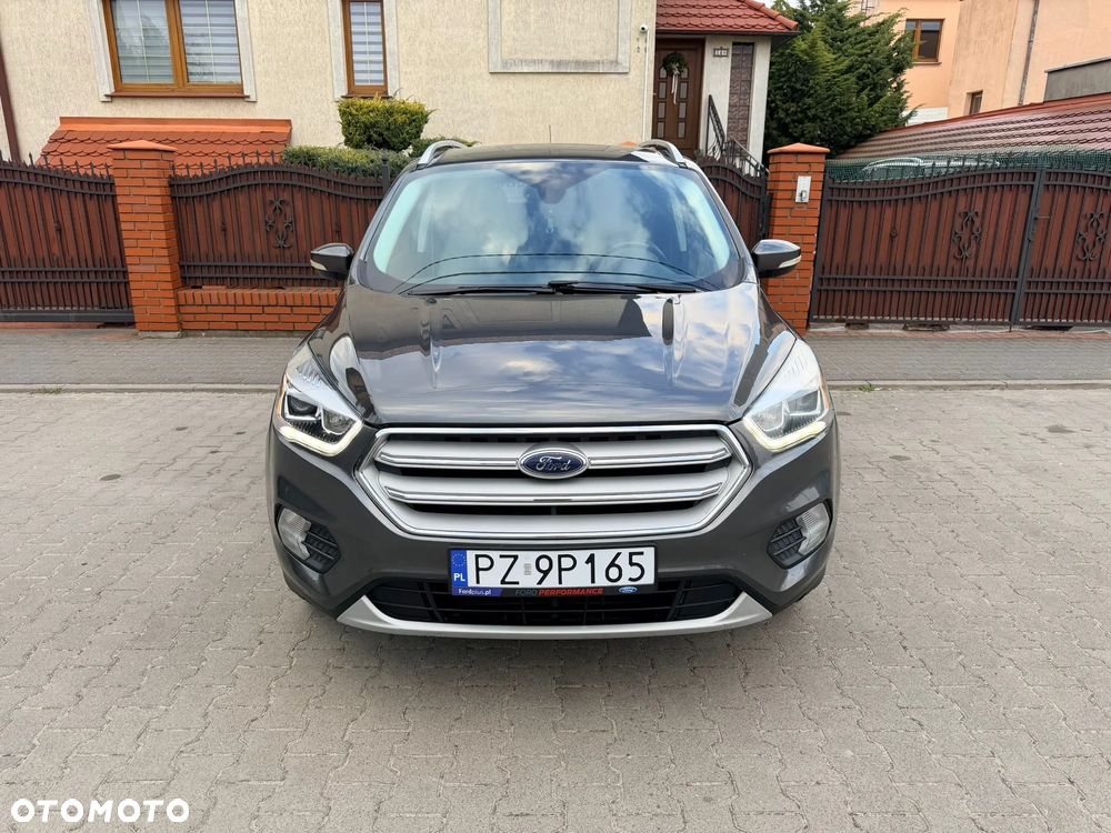 Ford Kuga - 2