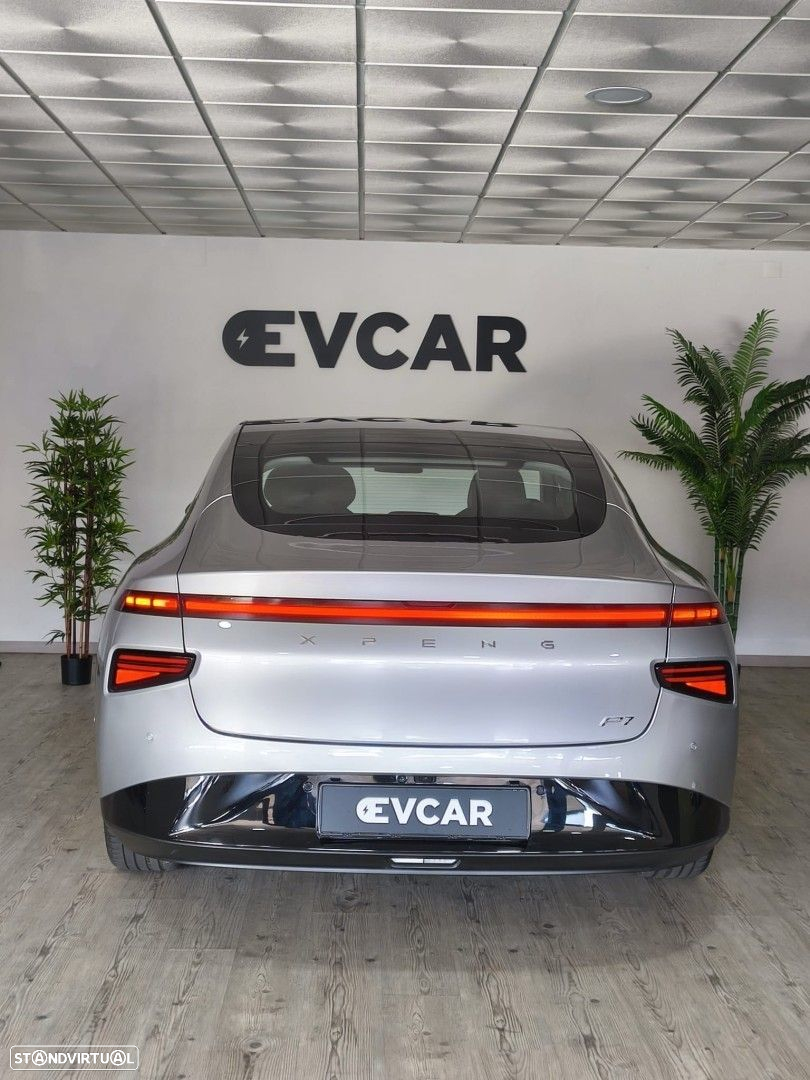 Xpeng P7i 86.2 kWh Long Range - 4