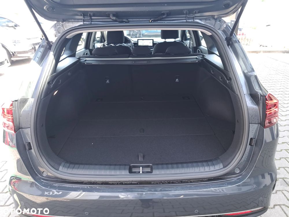 Kia Ceed 1.5 T-GDI M - 17