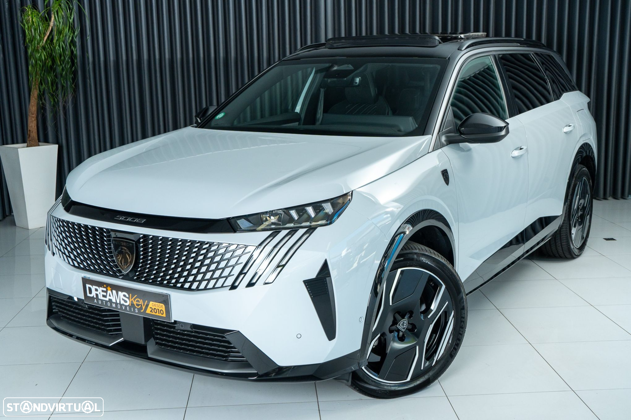 Peugeot E-5008 73 kWh GT - 37