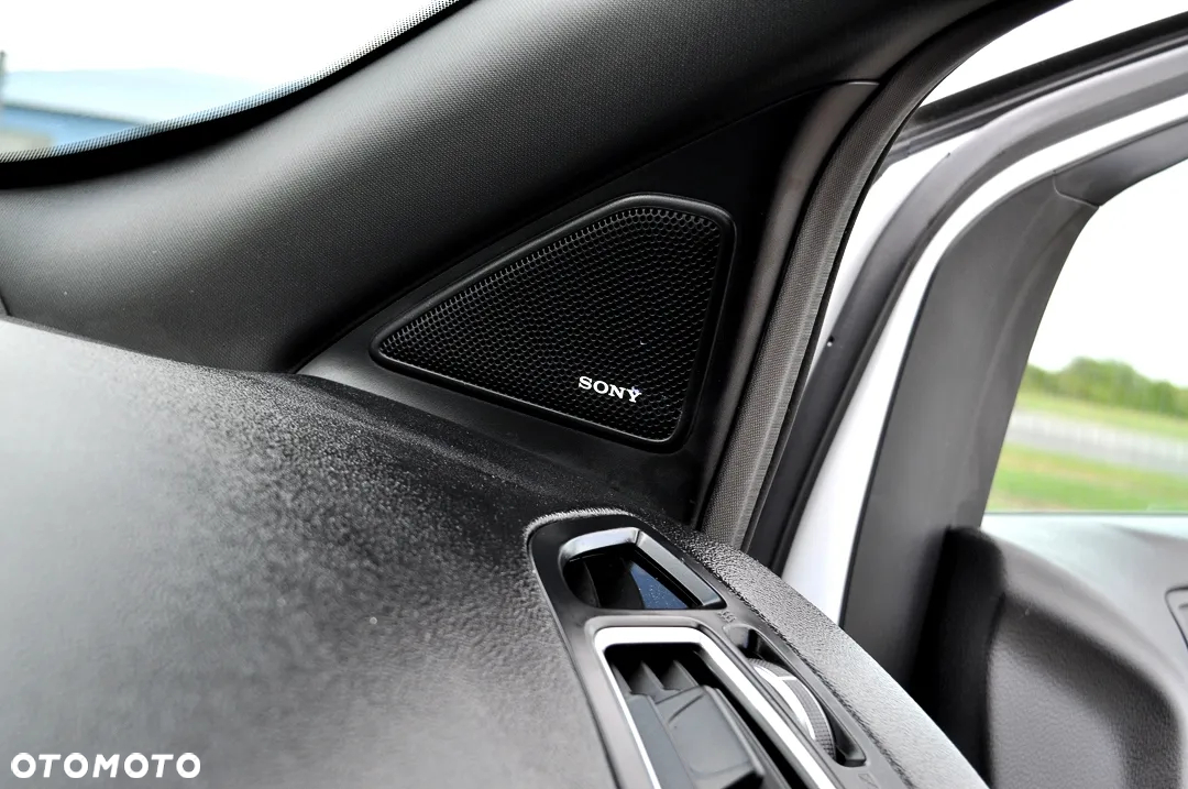 Ford Kuga 1.5 EcoBoost 2x4 ST-Line - 21