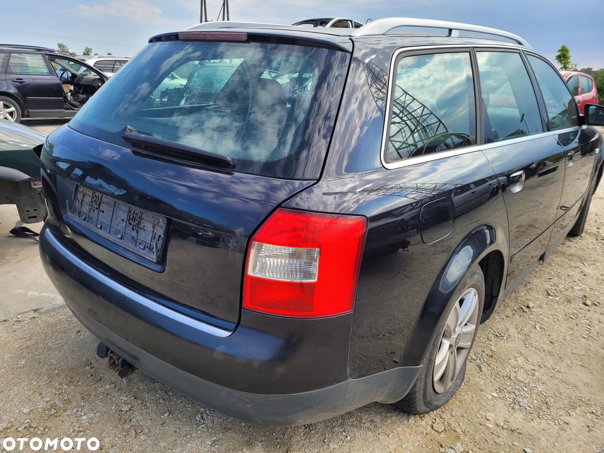 Audi A4 B6 1,9 TDI 96kW 130KM 6-bieg manual Avant kombi LZ9W - 4