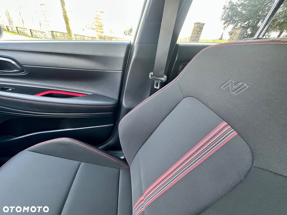 Hyundai i20 - 16