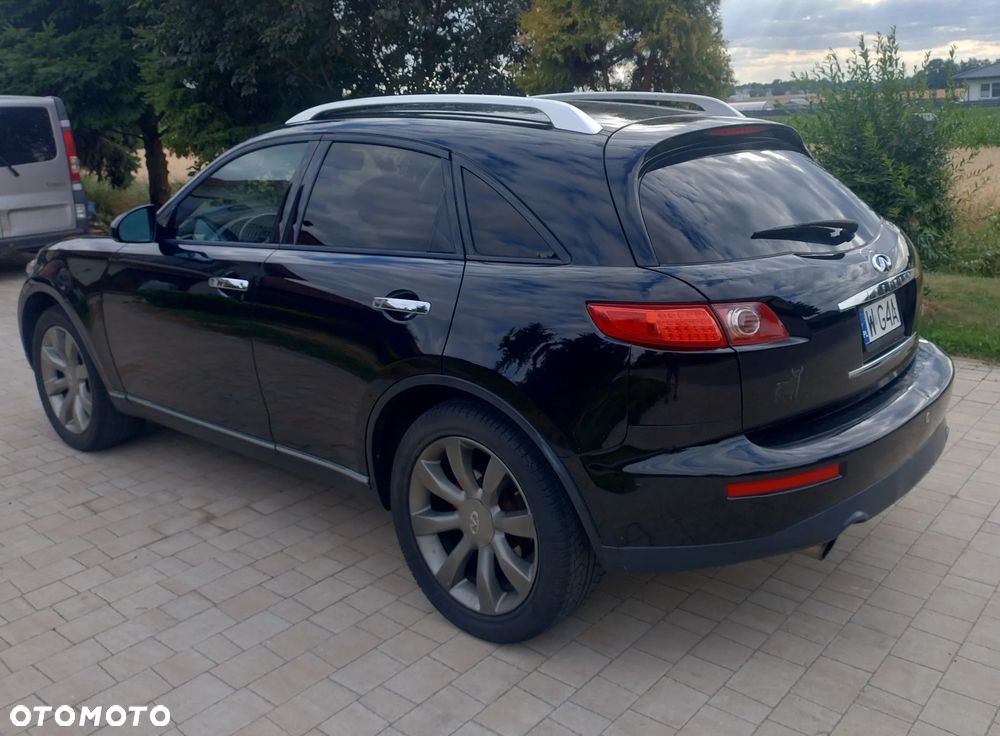 Infiniti FX - 3
