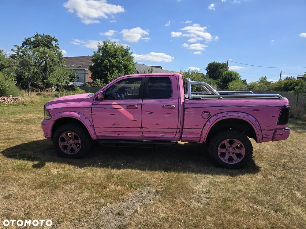 Dodge RAM 5.7 4x4 - 4