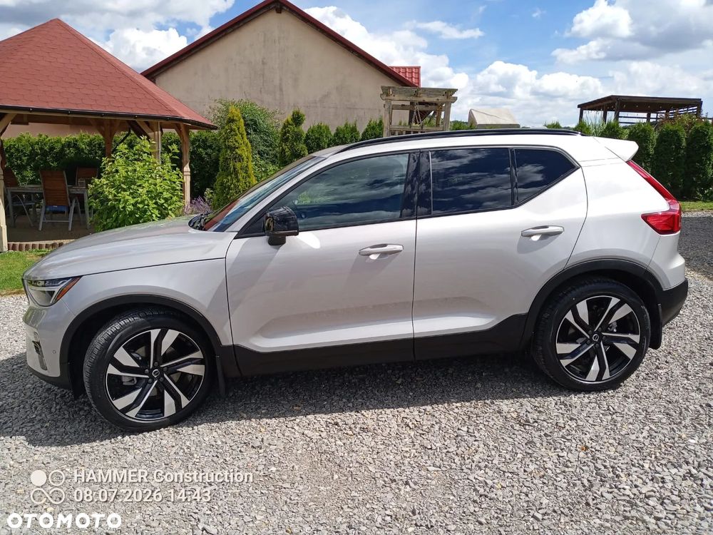 Volvo XC 40 B5 B AWD Ultimate Dark - 4