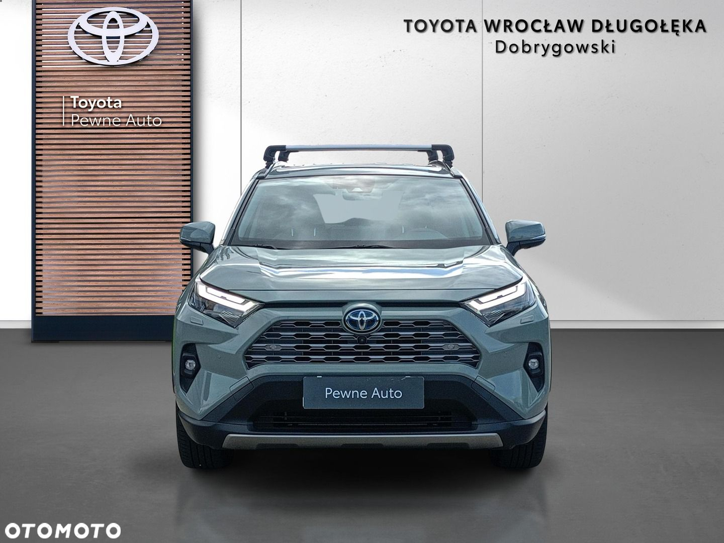 Toyota RAV4 - 9