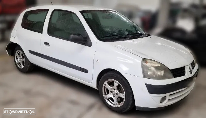 RENAULT CLIO II PARA PEÇAS - 3