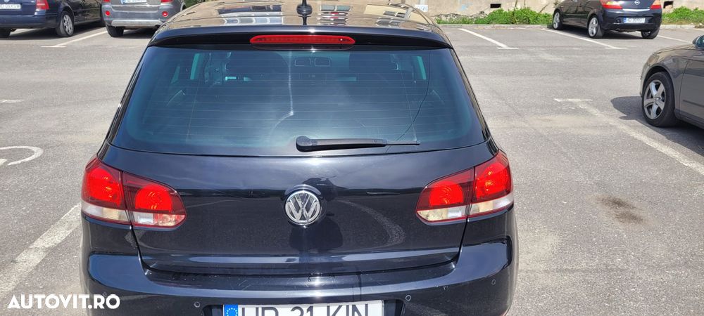 Volkswagen Golf - 18