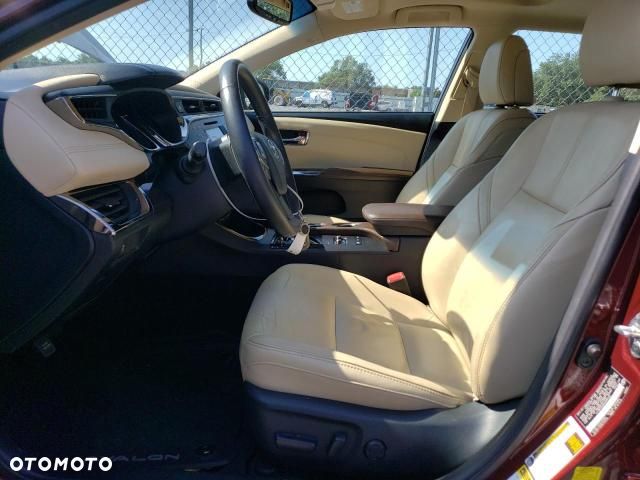Toyota Avalon - 11