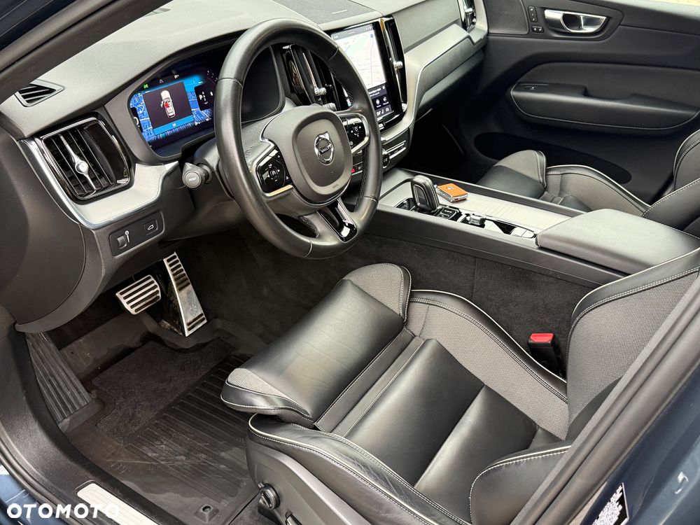 Volvo XC 60 - 22