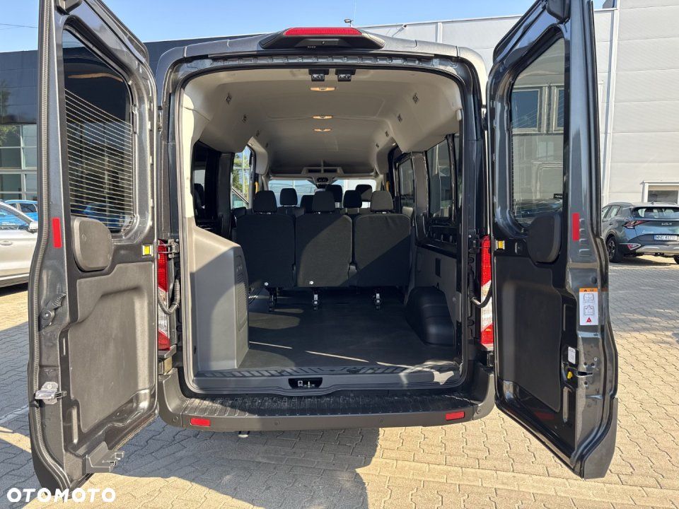 Ford Transit - 17