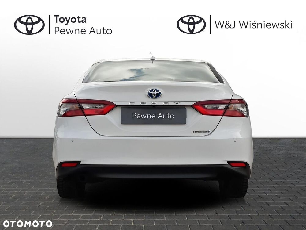 Toyota Camry 2.5 Hybrid Comfort CVT - 5