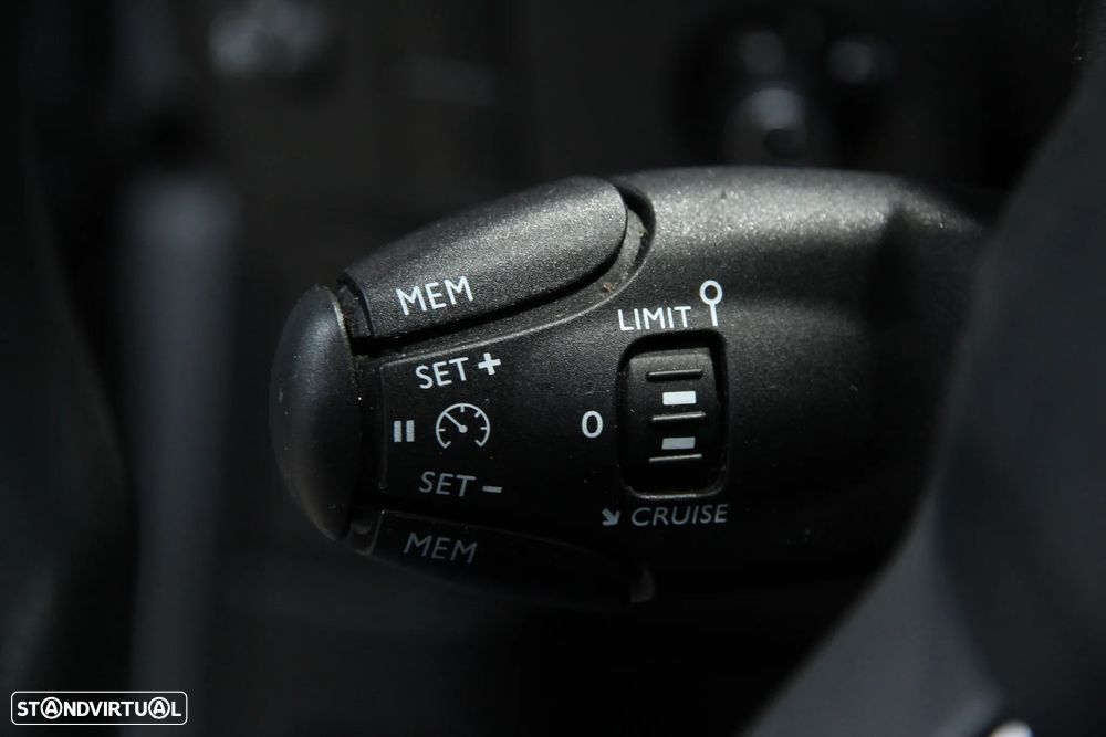 Citroën C3 1.2 PureTech C-Series - 15