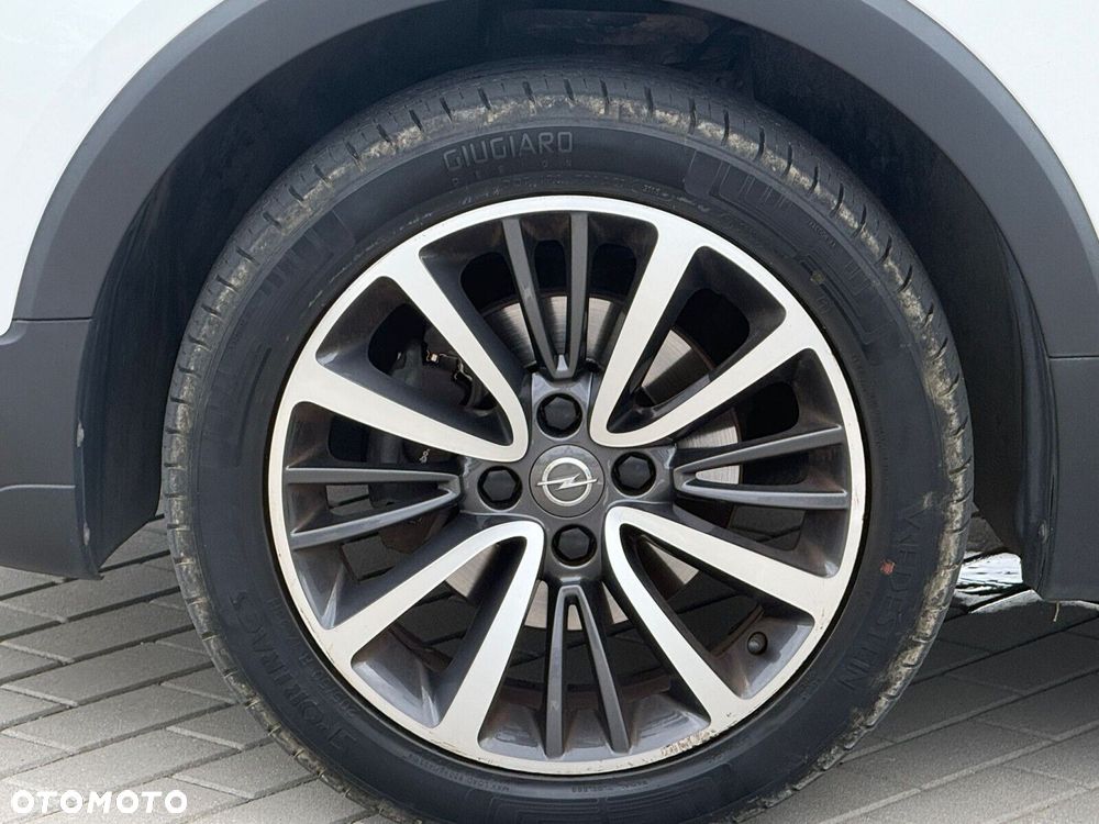 Opel Crossland X 1.2 T 120 Lat S&S - 10