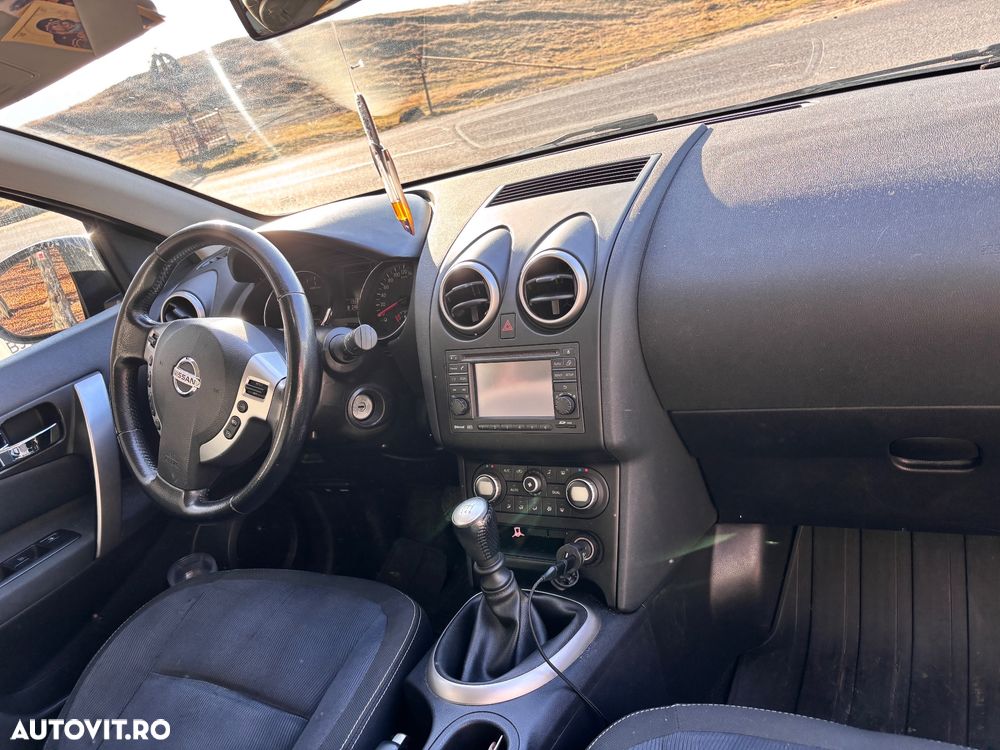 Nissan Qashqai 1.5 dCi DPF 360 - 6