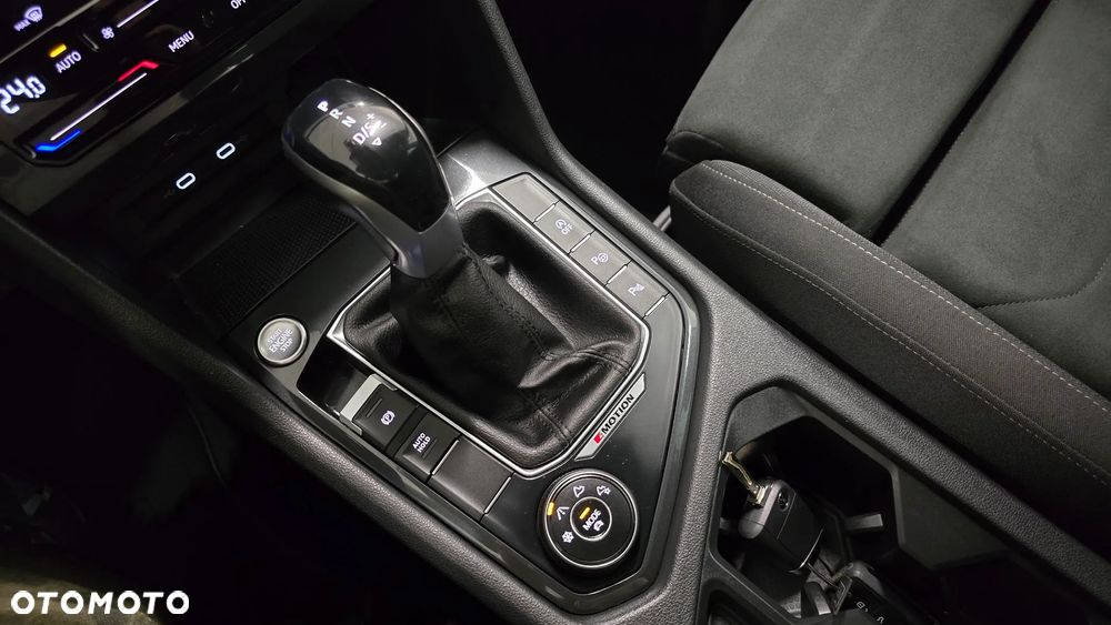 Volkswagen Tiguan 2.0 TSI 4Mot Elegance DSG - 16