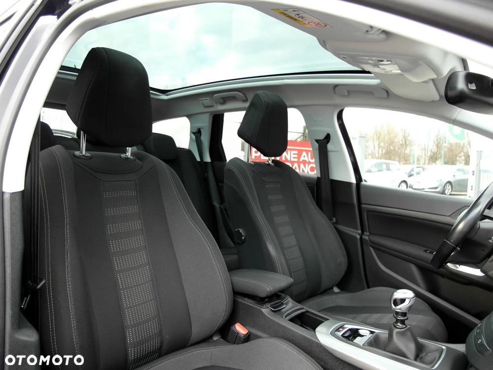 Peugeot 308 PureTech 130 Stop & Start Allure - 19