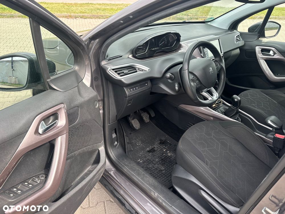 Peugeot 2008 e-HDi FAP 92 STOP & START Active - 6