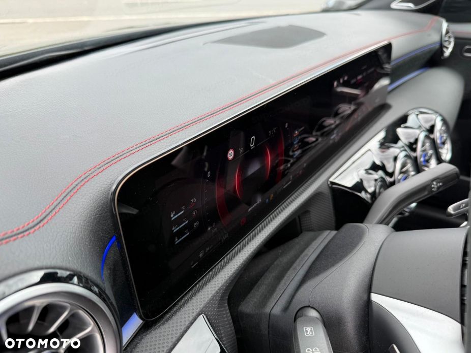 Mercedes-Benz Klasa A 45 S AMG 4-Matic 8G-DCT - 18