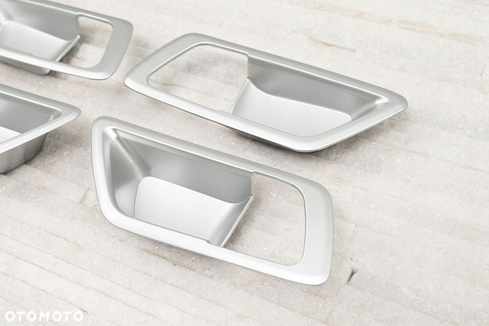 nakładki klamek wewnętrznych toyota c-hr 2016+ - 10