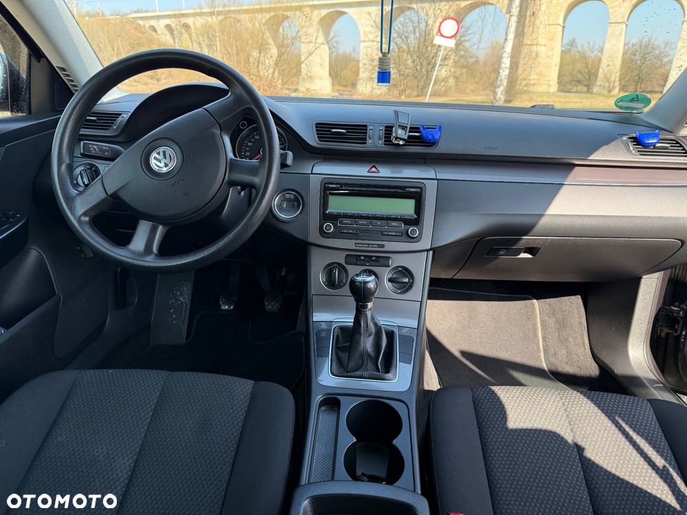 Volkswagen Passat 2.0 TDI DPF Highline - 7