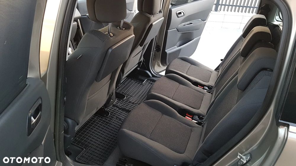 Peugeot 5008 HDI 115 Allure - 7